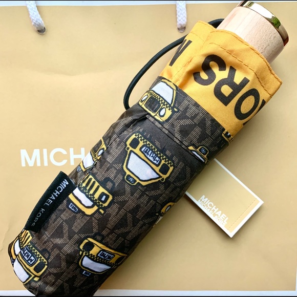 Michael kors taxi umbrella Clearance